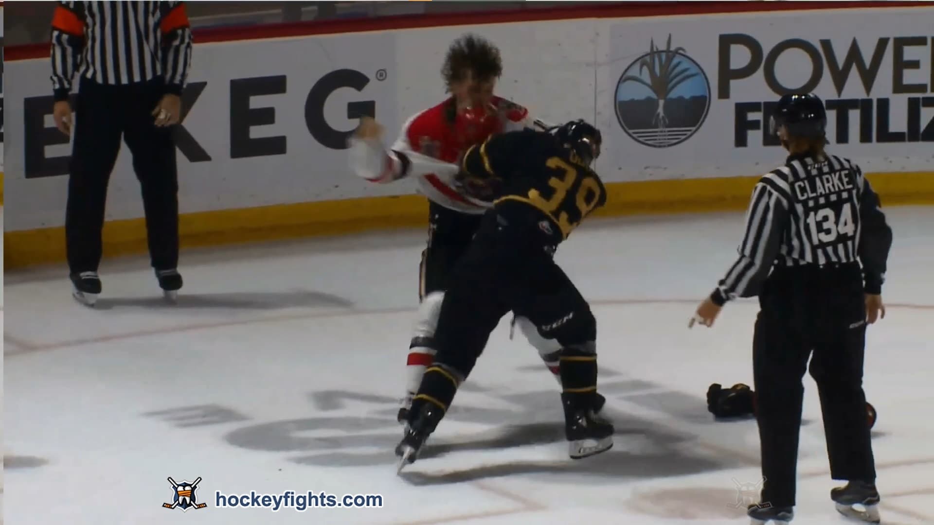 E. Odut (BRN) vs. C. Schmidt (MJW)