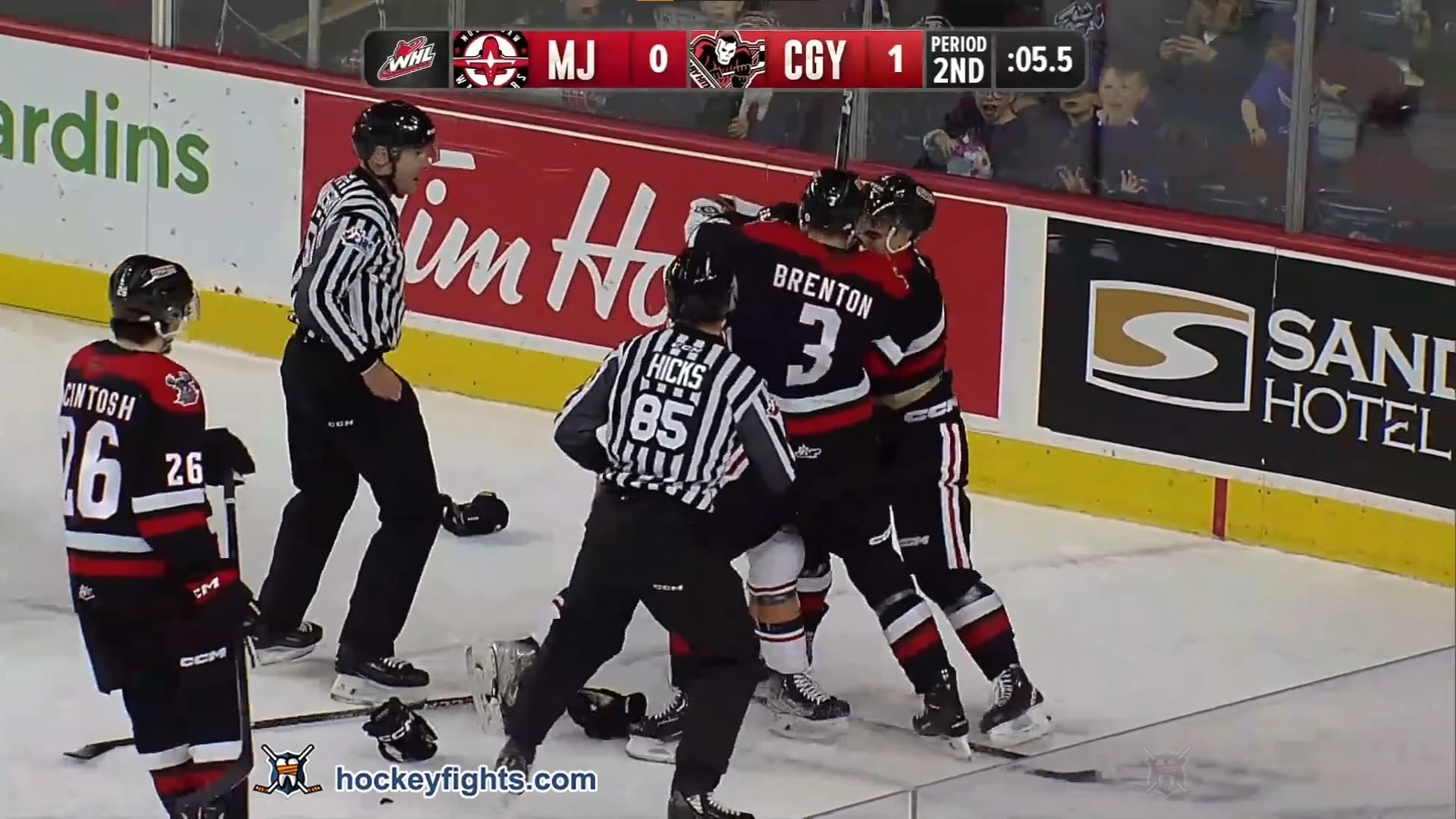 D. Mateychuk (MJW) vs. C. Yakemchuk (CGY)