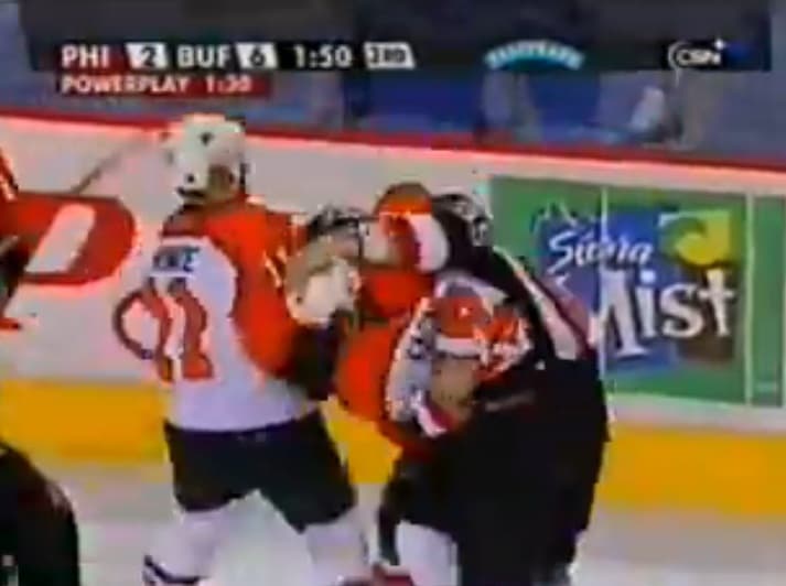 S. Gagne (PHI) vs. J. Hecht (BUF)