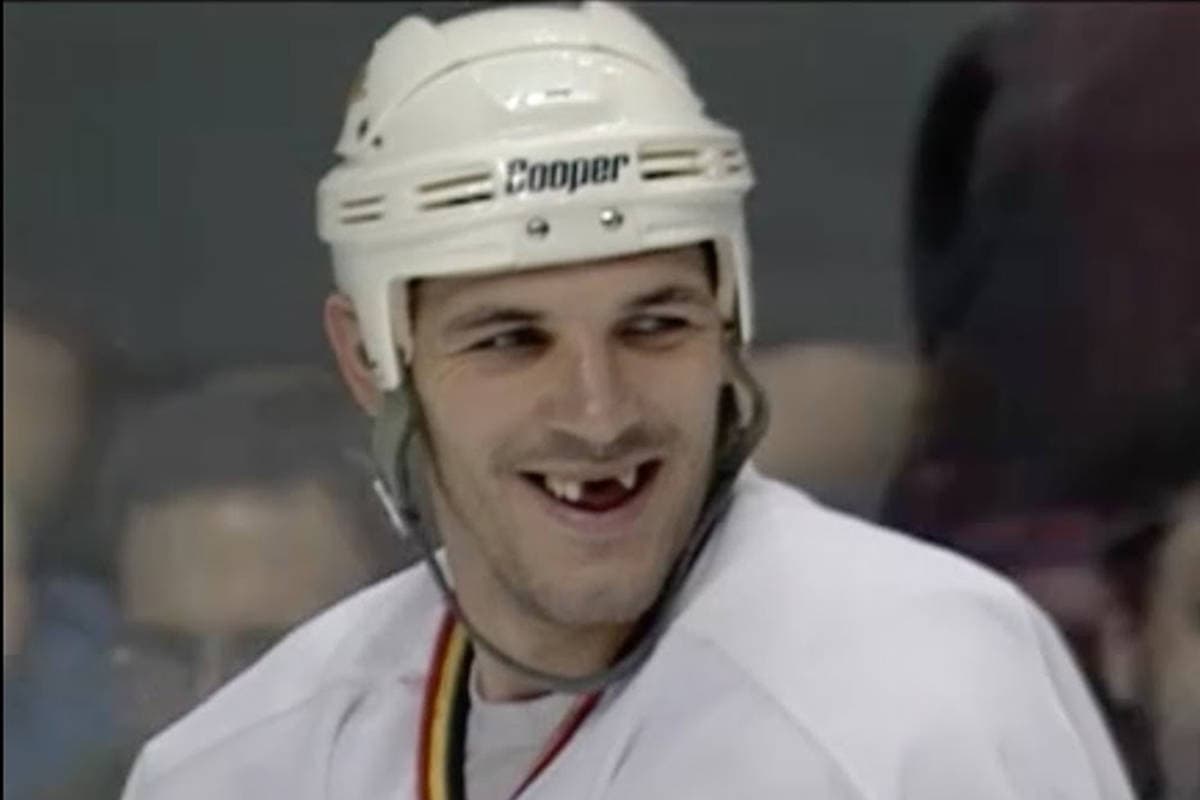 Hockeyfights Adds – 04/01/20 – Gino Odjick