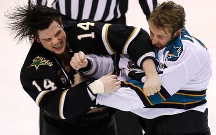 Jamie Benn Picks Up Gordie, Wayne Simmonds Adds Another